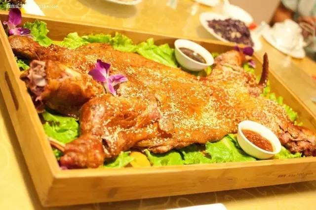 最新烤全羊爐,最新烤全羊爐，革新烹飪技術(shù)下的美食盛宴
