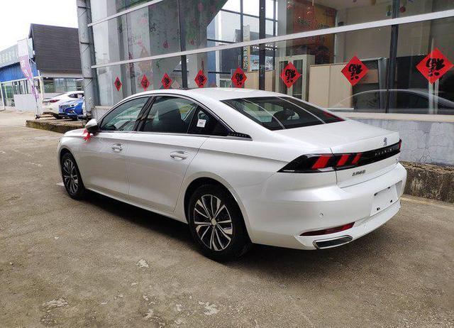 標(biāo)致最新跑車,標(biāo)致最新跑車，速度與藝術(shù)的完美結(jié)合
