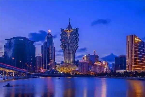 澳門(mén)平特一肖100最準(zhǔn)一肖必中,澳門(mén)平特一肖100最準(zhǔn)一肖必中，揭秘預(yù)測(cè)技巧與背后的秘密