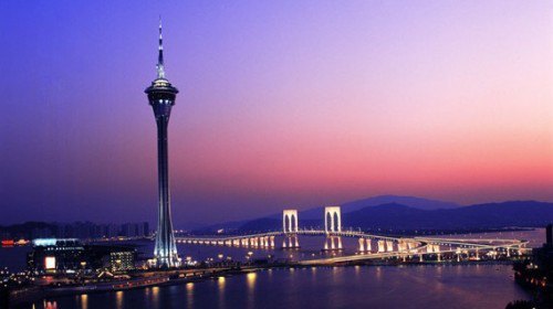 澳門(mén)最準(zhǔn)最快的免費(fèi)的039期 11-15-19-28-40-41R：20,澳門(mén)最準(zhǔn)最快的免費(fèi)彩票預(yù)測(cè)，揭示背后的真相與警示公眾